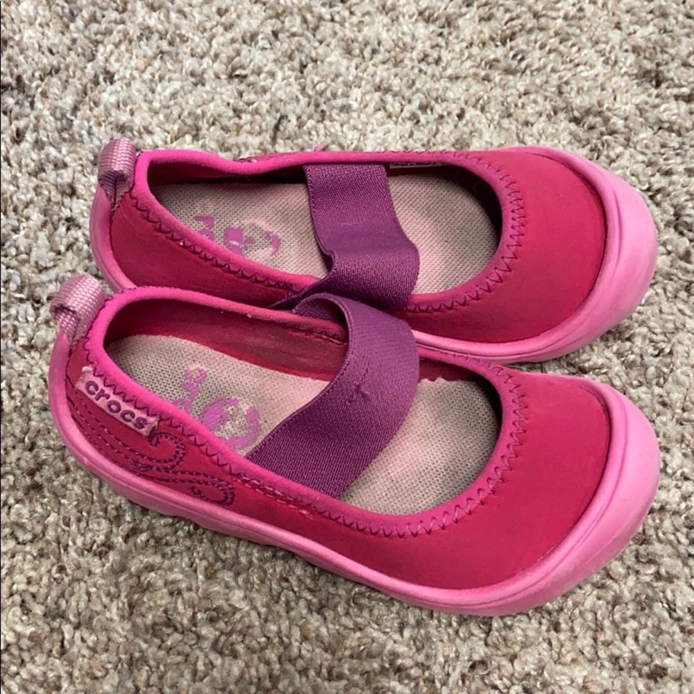 Used Crocs size c8